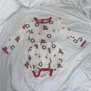 Kyte Baby Twirl Bodysuit 3-6 Months in Red Truck Christmas